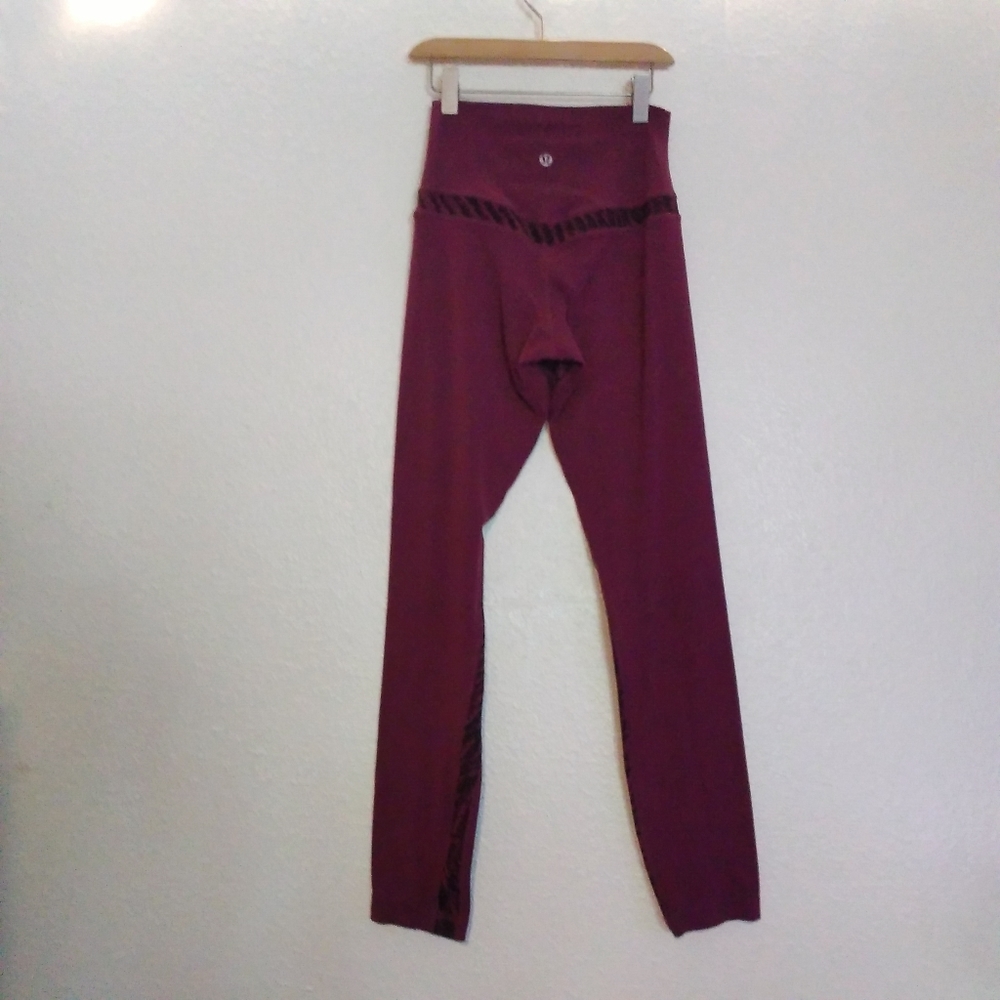 Lululemon Athletica  Plum Leggings - Picture 4 of 16